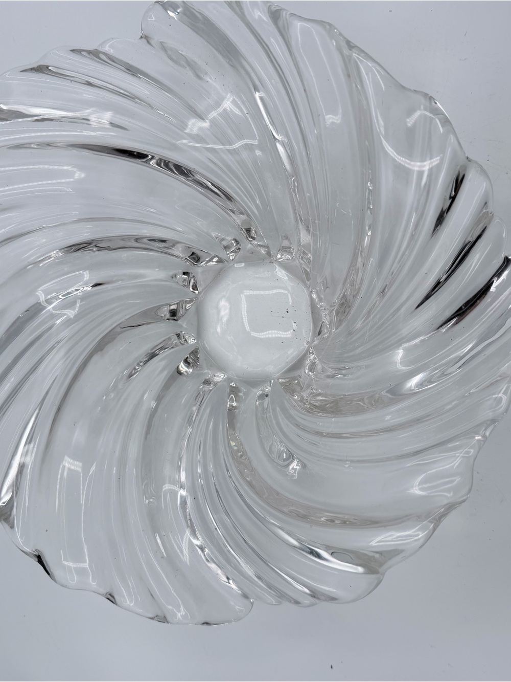 Mikasa Belle Clear 8” Crystal Clear Glass Swirl Bowl Ruffled Rim 80's Germany